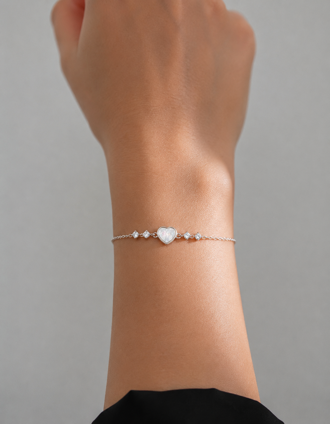 Minimalist Heart 925 WOMEN'S Bracelet