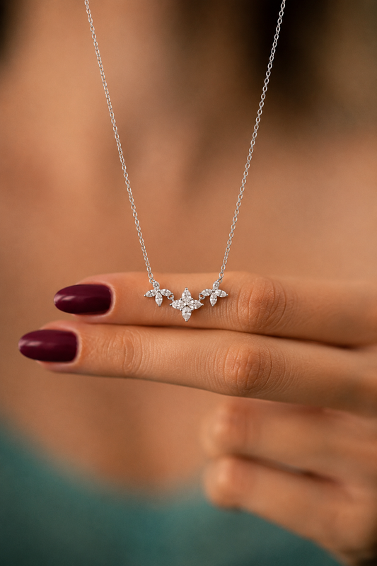 Lily Pendant with Chain 925 Silver